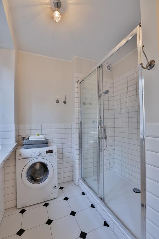 Apartament Bursztynowy Mariacka Old Town Gdańsk Rum bild