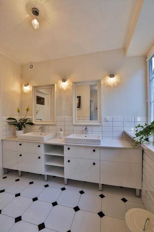 Apartament Bursztynowy Mariacka Old Town Gdańsk Rum bild